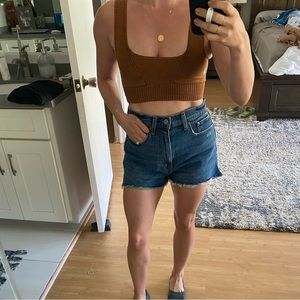 Abercrombie high rise mom short